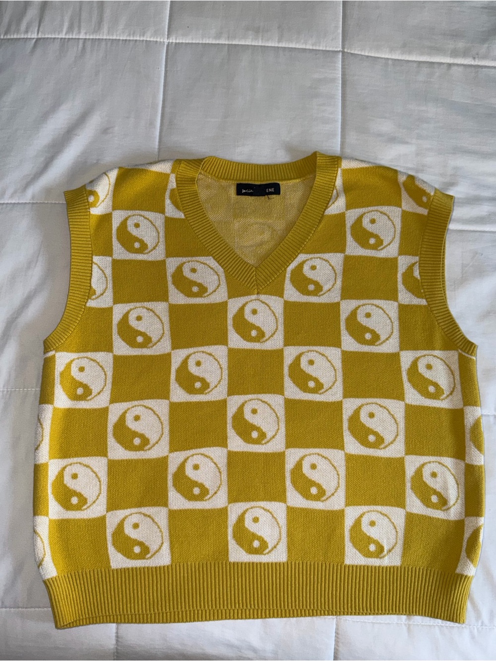 Yellow Yin Yang V-Neck Cropped Sweater Vest - XL